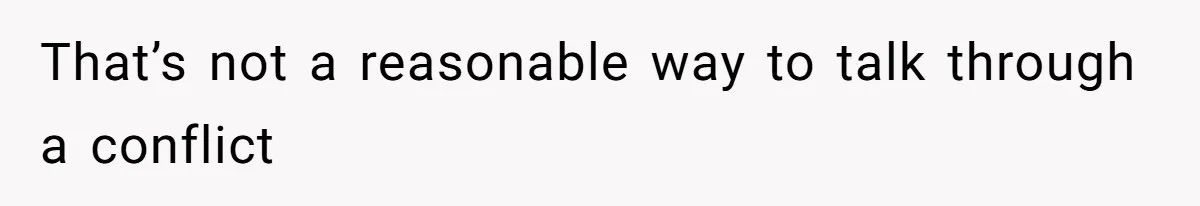Woman Calls Her Husband 22 Times For A Spare Key, Now He’s Mad She Woke Him Up That’s not a reasonable way to talk through a conflict