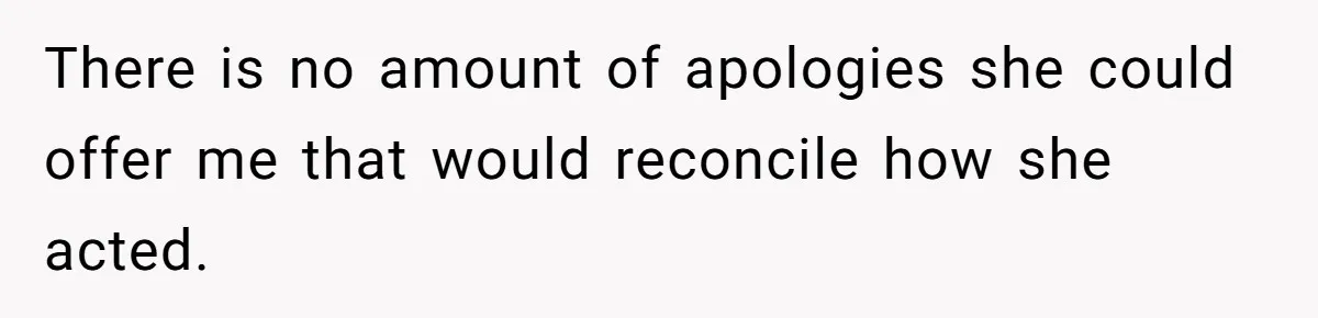 Young Receptionist Endures Public Humiliation, But Turns The Tables With Clever Compliance There is no amount of apologies she could offer me that would reconcile how she acted.