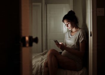 A Modern Fairy Tale Gone Wrong: When an Online Influencer Changed Her Fiancé Overnight