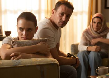 Dad Calls Out Wife After She Pressures Daughter To Shave Her Head