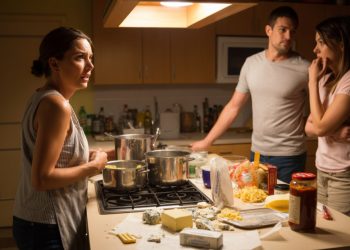 Woman Loses It After Husband And Sister Ruin Dinner She Explicitly Told Them Not To Touch