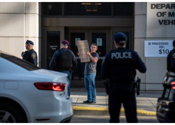 Man Refuses to Pay $10 ID Fee and Turns It Into a Three-Day Standoff