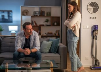 Man Fires Back After Girlfriend Says Hiring A Cleaning Lady Makes Him ‘A Lazy Man Baby’