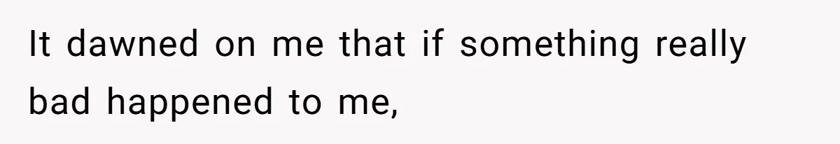Woman Asks Gamer Husband To Check On Her Once A Night After She Falls Down Stairs, He Says She’s Overreacting It dawned on me that if something really bad happened to me,