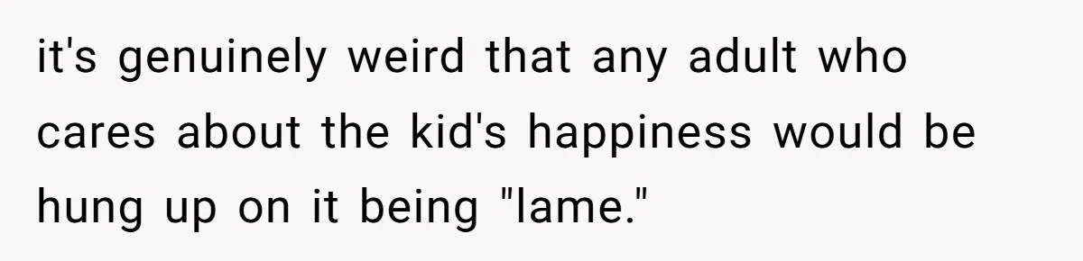 The Party Favor Fiasco: Dad Steps Up When Mom Wants to Give Out Live Fish Again it's genuinely weird that any adult who cares about the kid's happiness would be hung up on it being "lame."