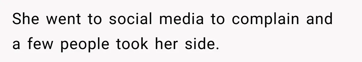 Woman Removes Sister From Wedding After She Refuses To Plan It For Free Despite Years Of Free Accounting Help She went to social media to complain and a few people took her side.