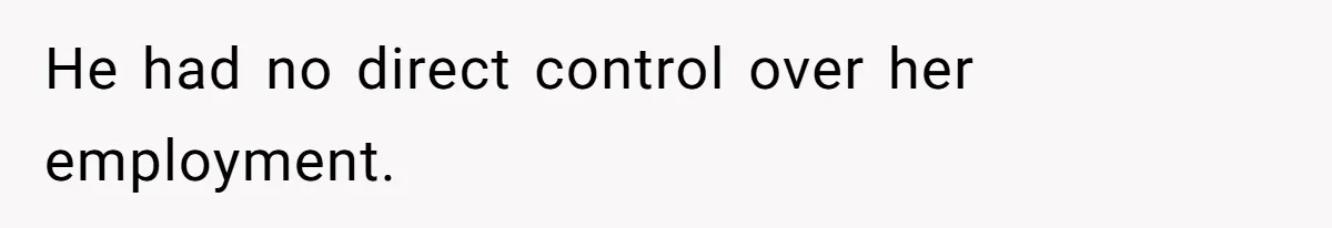 Woman Claps Back At Sister After Being Publicly Labeled A “DEI Hire” At Her Going-Away Party He had no direct control over her employment.