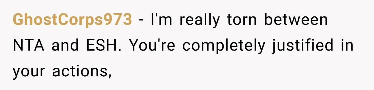 Deaf Teen And Her Sister Found A Brutal Way To Shut An Aunt Down GhostCorps973 − I'm really torn between NTA and ESH. You're completely justified in your actions,