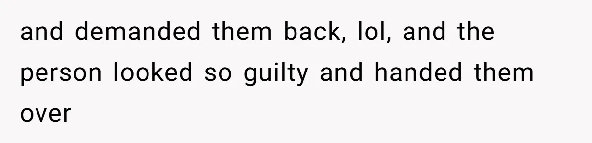Airline Cleaner Allegedly Swipes AirPods, She Fights Back With “Find My” and demanded them back, lol, and the person looked so guilty and handed them over