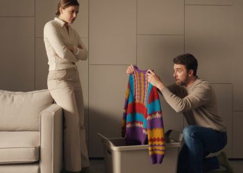 Woman Throws Out MIL’s Handmade Sweaters Because They’re Too Colorful, Husband Immediately Files For Divorce