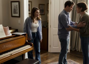 She Kicks Brother Out After He Steals Her Piano, Now Family Calls Her Cruel