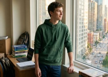 Foster Parents Repeatedly Neglected Their Own Child, So He Went No Contact at 18