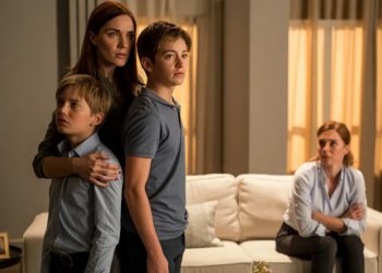 Mom Refuses To Correct Kids Who Told Their Dad’s Girlfriend She’s Not Their Mom