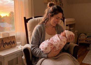 From “Embrace” to “Amara”: A Family’s Heated Debate Over a Unique Baby Name