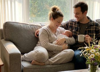 Daughter-in-Law Faces Backlash for Choosing Her Own Couch Over Her Mother-in-Law’s House