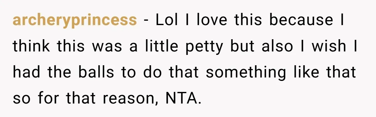 Did the Bartender Think Her Husband Paid the Bill? A Customer Sets the Record Straight archeryprincess − Lol I love this because I think this was a little petty but also I wish I had the balls to do that something like that so for...
