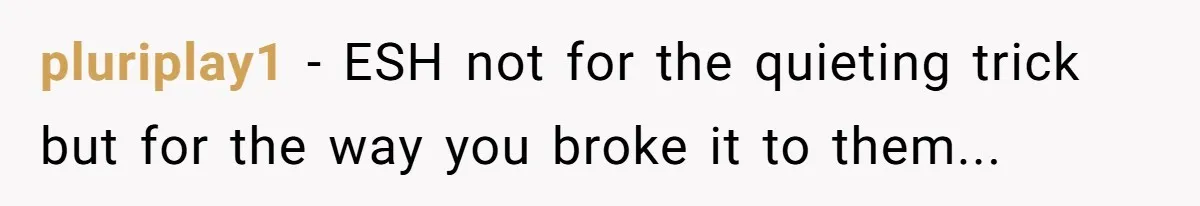 Teacher Uses Classroom Trick to Quiet Family After They React Poorly to Coming Out pluriplay1 − ESH not for the quieting trick but for the way you broke it to them...