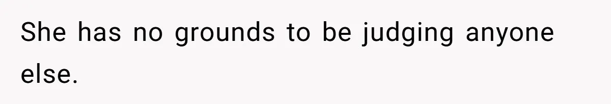 Woman Leaves Niece Behind In Jail After She Was Caught Shoplifting She has no grounds to be judging anyone else.
