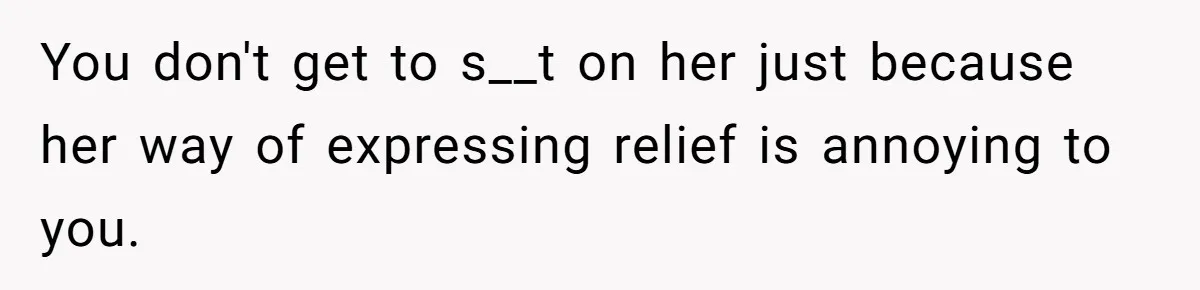 Woman Cuts Her Hair To Grieve, Sister Tells Her It’s No Big Achievement You don't get to s__t on her just because her way of expressing relief is annoying to you.