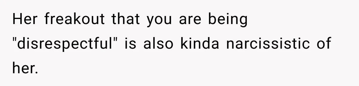 Twins Decide Enough Is Enough After Dad’s Girlfriend Keeps Mixing Their Names Her freakout that you are being "disrespectful" is also kinda narcissistic of her.