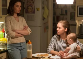 Mother Tells Daughter To Move Out After Getting Pregnant Again