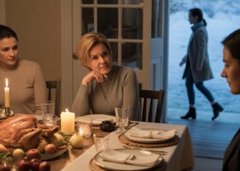 Her Mom Invited Someone From Her Painful Childhood to Thanksgiving, So She Chose to Leave Instead