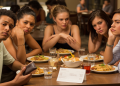 Friend Orders Lavishly At Dinner Then Demands Everyone Split The Bill Evenly