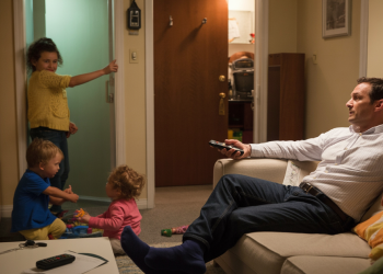 Husband Refuses To Leave Home With Kids Daily So Wife Can Enjoy Alone Time