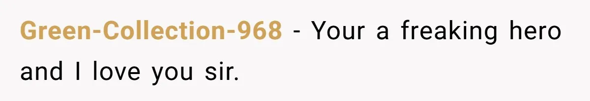 This McDonald's Employee Gives Customers Extra Food And Doesn’t Care About The Consequences Green-Collection-968 − Your a freaking hero and I love you sir.
