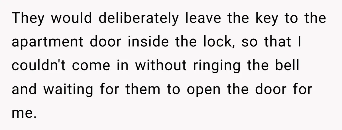 Roommates Leave The Kitchen A Mess, So She Decides To Feed The Ants Before Moving Out They would deliberately leave the key to the apartment door inside the lock, so that I couldn't come in without ringing the bell and waiting for them to open the...