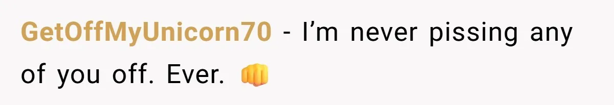 Roommates Leave The Kitchen A Mess, So She Decides To Feed The Ants Before Moving Out GetOffMyUnicorn70 − I’m never pissing any of you off. Ever. 👊