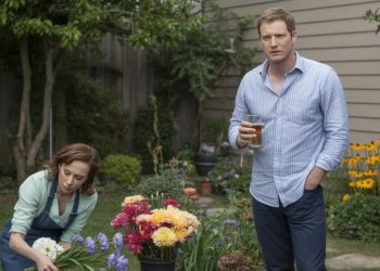 Woman Builds Flower Business Alone, Husband Now Demands 50%—She Calls Him Delusional