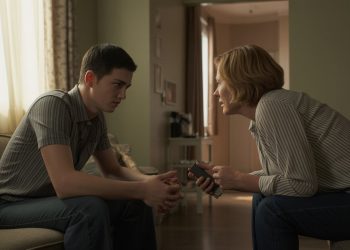 She Refused to Forgive Her Abusive Brother After Her Mother Begged Her to Reconcile, and It Split the Family Further She Refused to Forgive Her Abusive Brother After Her Mother Begged Her to Reconcile, and It Split the Family Further