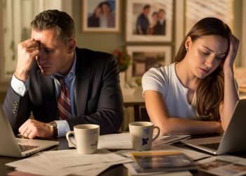 He Refused to Use His Realtor Girlfriend to Buy a House, and Now She’s Furious