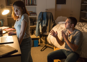 Boyfriend Breaks One Rule About Their Private Videos, Now Relationship Is On The Edge