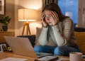 Woman Secretly Reads Her Fiancé Messages With His Female Best Friend And Faces Devastating Discovery