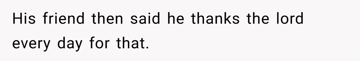Dad Jokes About How Hard Women Are To Live With, So Daughter Claps Back That He’s Permanently On His Period His friend then said he thanks the lord every day for that.