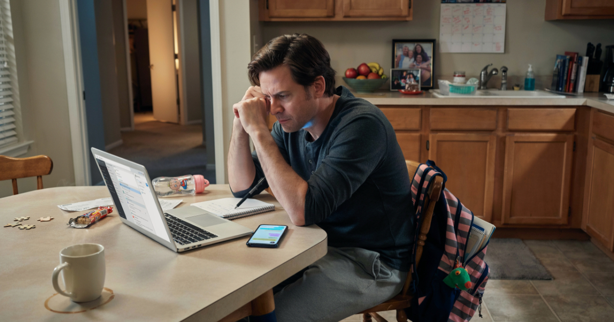 Woman Takes Job Far From Home, Ex Won’t Rearrange Life To Cover School Runs