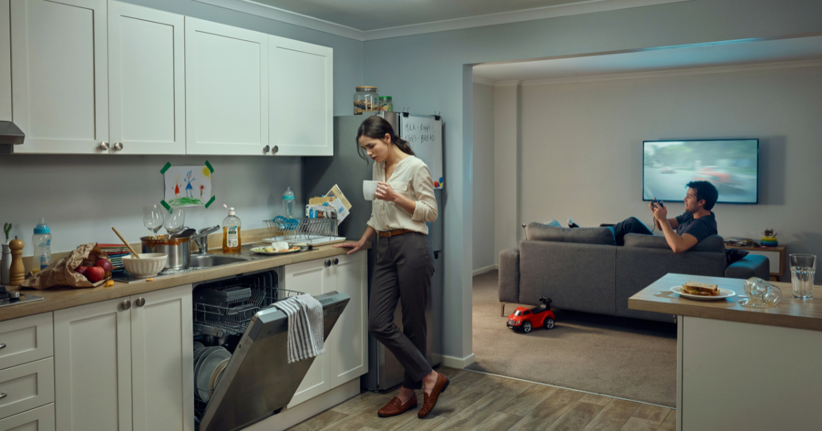 After Husband Ignored Chores And Challenges, She Let The House Fall Apart And Refused Kids After Husband Ignored Chores And Challenges, She Let The House Fall Apart And Refused Kids