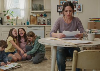 Sister Asks Her To Raise Three Kids, She Can’t Fit Them Into Her Small Home