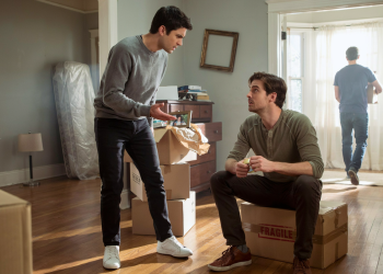 Former Caregiver Brother Applauded For Explaining Life-Threatening Disability Details To Sib’s Clueless Boyfriend