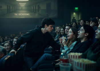 Man Snapped At An Obese Woman In The Middle Of A Movie And Gets Called Out Harshly