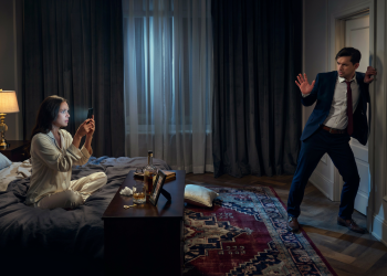 Husband Claims He Got Scammed After Wife Finds $4000 Payment To Escort And Hotel Key Photo Husband Claims He Got Scammed After Wife Finds $4000 Payment To Escort And Hotel Key Photo