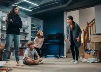 Her Mom Let the New Family Take Over Her Private Space, So She Packed Up and Left