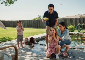 Her Toddler Threw a Child’s New Toy Into a Pond, Then She Refused to Pay for It. Reddit Was Stunned.