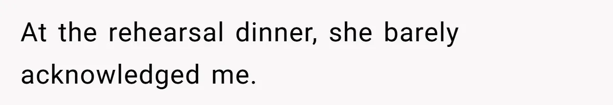 Woman Spent $1000 To Be Her Pregnant Sister’s Bridesmaid — Got Ignored And Humiliated The Entire Day At the rehearsal dinner, she barely acknowledged me.