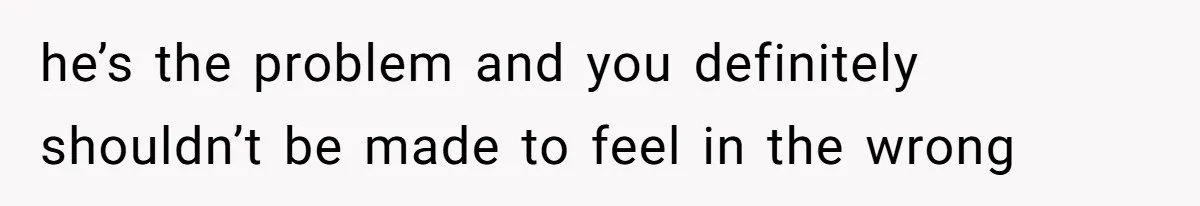Daughter Feels Worthless Because Her Dad Treats His 18-Year-Old Girlfriend Bette he’s the problem and you definitely shouldn’t be made to feel in the wrong