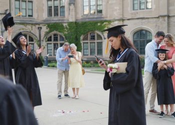 Dad Skips His Daughter’s Graduation, Then Blows Up When She Misses One Phone Call
