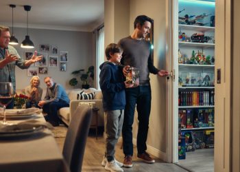 Uncle Locks His Collectible Room, Brother Claims It Damaged His Son’s Mental Health
