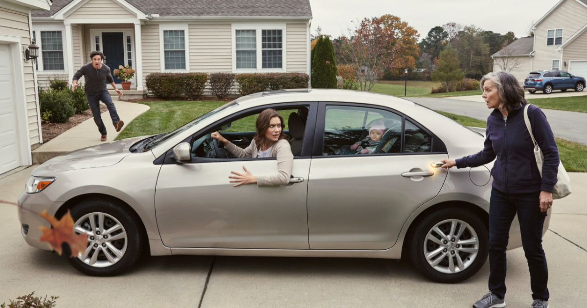 Grandma Tried To Open The Car Door To See The Baby, And Mom Locked It Just In Time